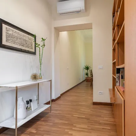 Ampio A 500 Mt Dai Musei Vaticani Apartament
